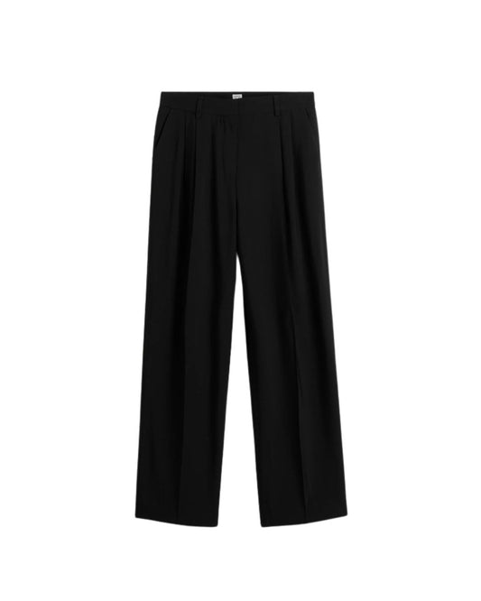 TOTEME Double-pleat fluid trousers black